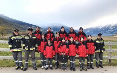 Jugendleistungsprüfung in Schleis der Feuerwehrbezirke Ober- und Untervinschgau sowie des Feuerwehrbezirkes Meran