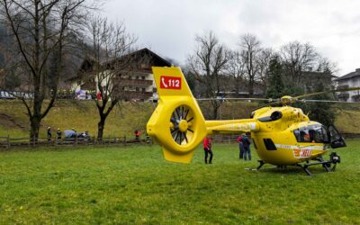 Verkehrsunfall / Fahrzeugbergung